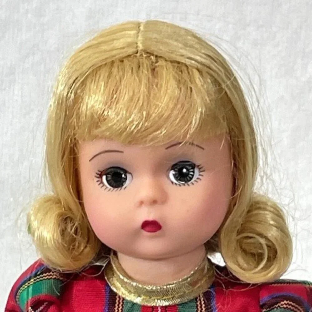 Rare Madame Alexander restrung 8